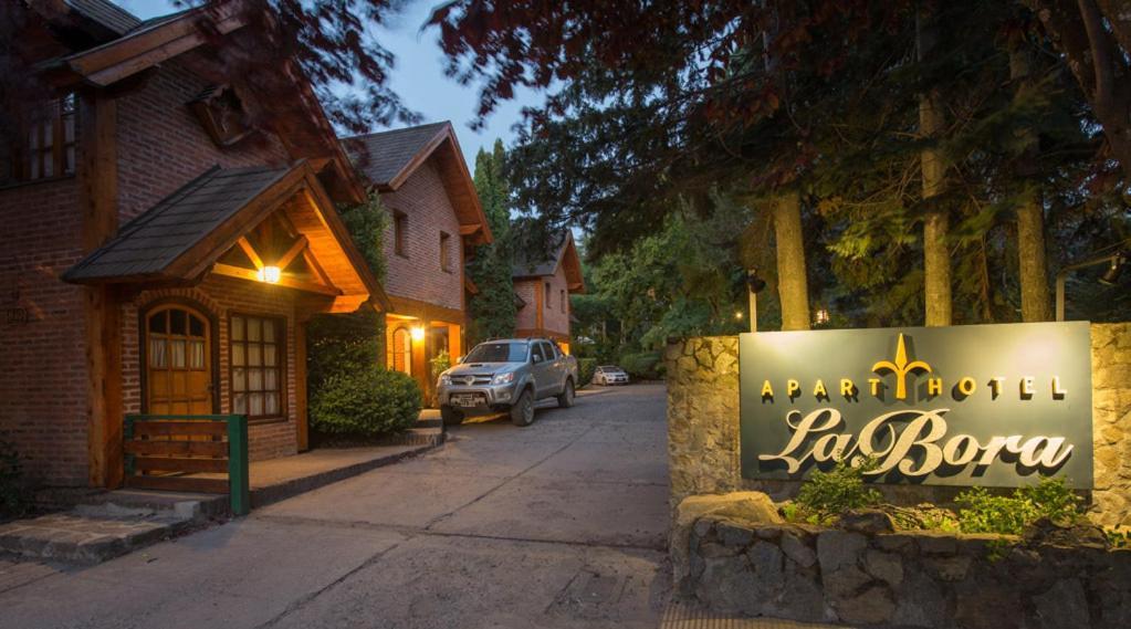 Apart Hotel La Bora San Martin de los Andes Bagian luar foto
