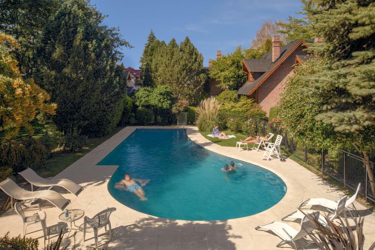 Apart Hotel La Bora San Martin de los Andes Bagian luar foto